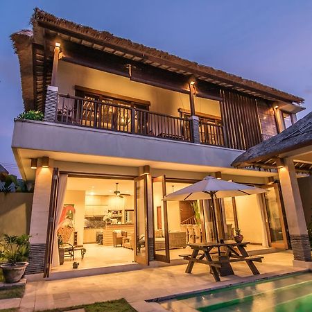 Villa Ikobana Bali Kuta  Bagian luar foto