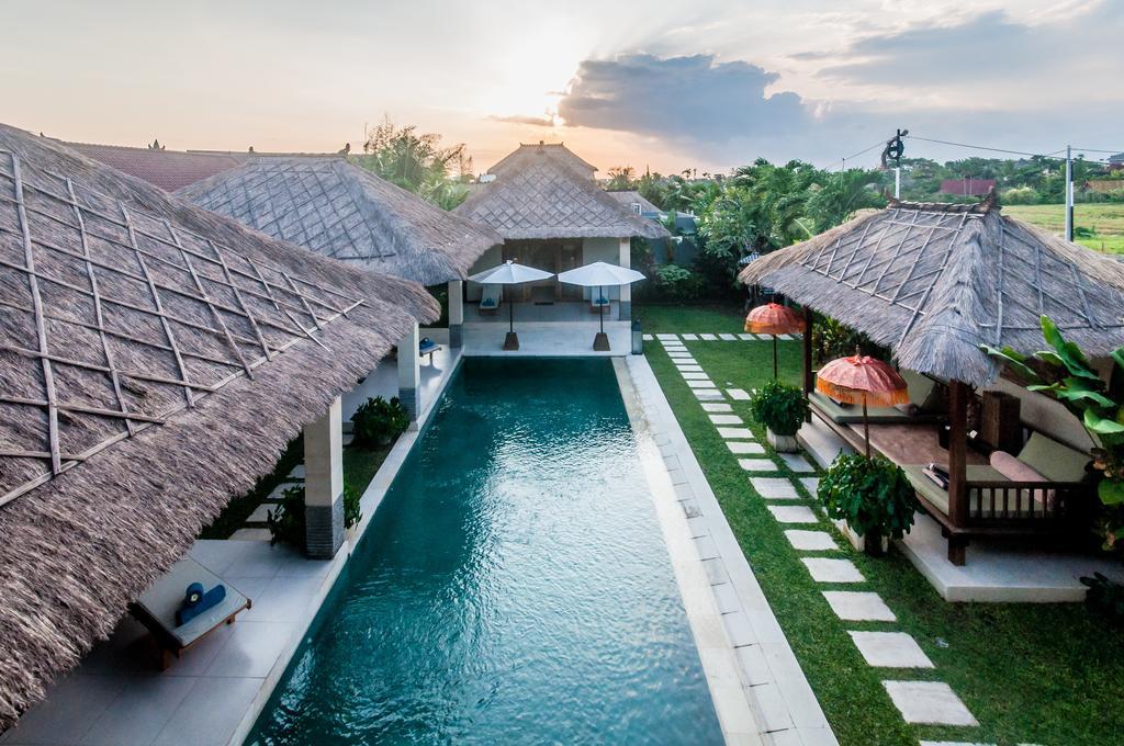 Villa Ikobana Bali Kuta  Ruang foto