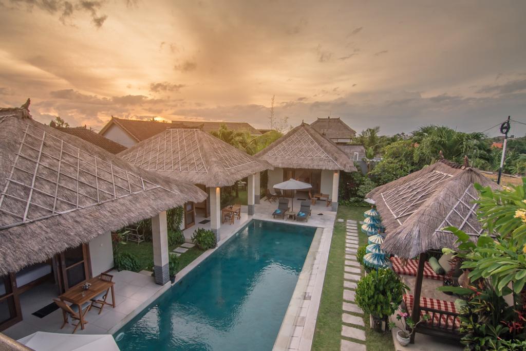 Villa Ikobana Bali Kuta  Bagian luar foto