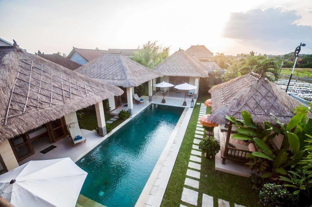 Villa Ikobana Bali Kuta  Bagian luar foto